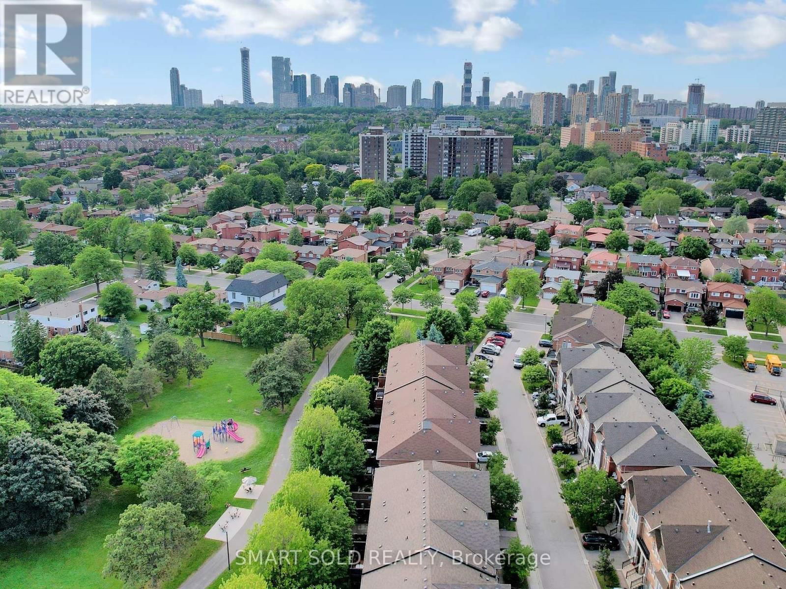 26 - 230 PAISLEY BOULEVARD WEST Image 37