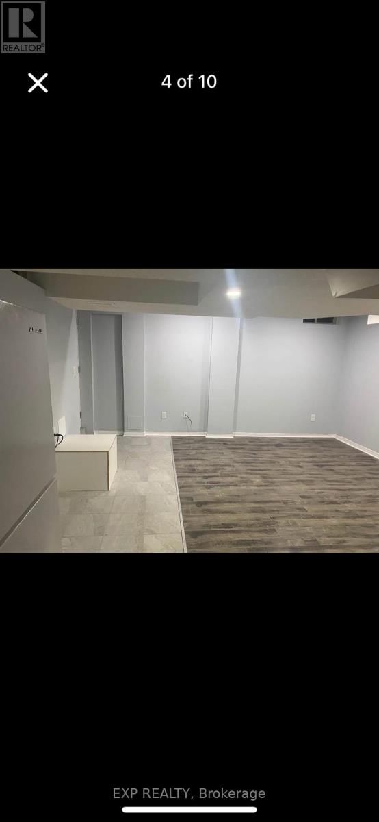 104 COMMODORE DRIVE Image 4