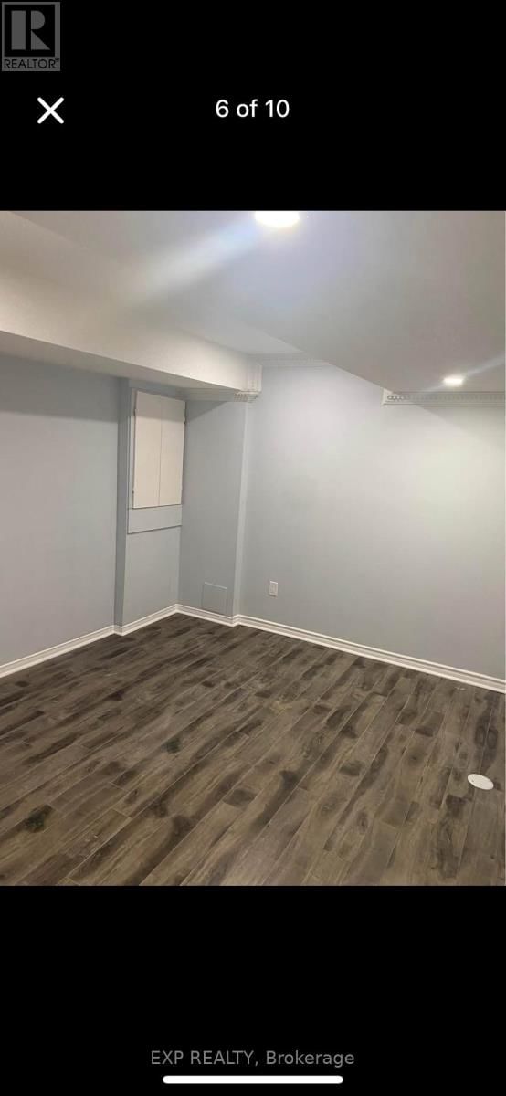 104 COMMODORE DRIVE Image 6
