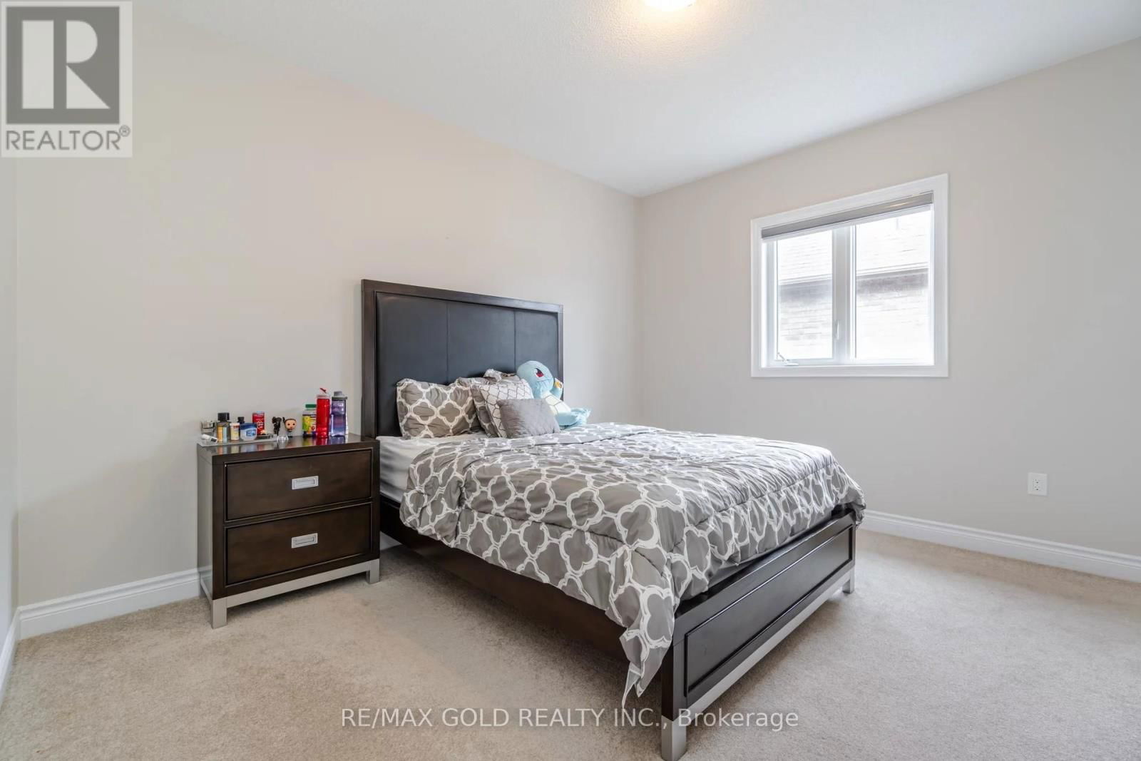 11 CARL FINLAY DRIVE Image 17