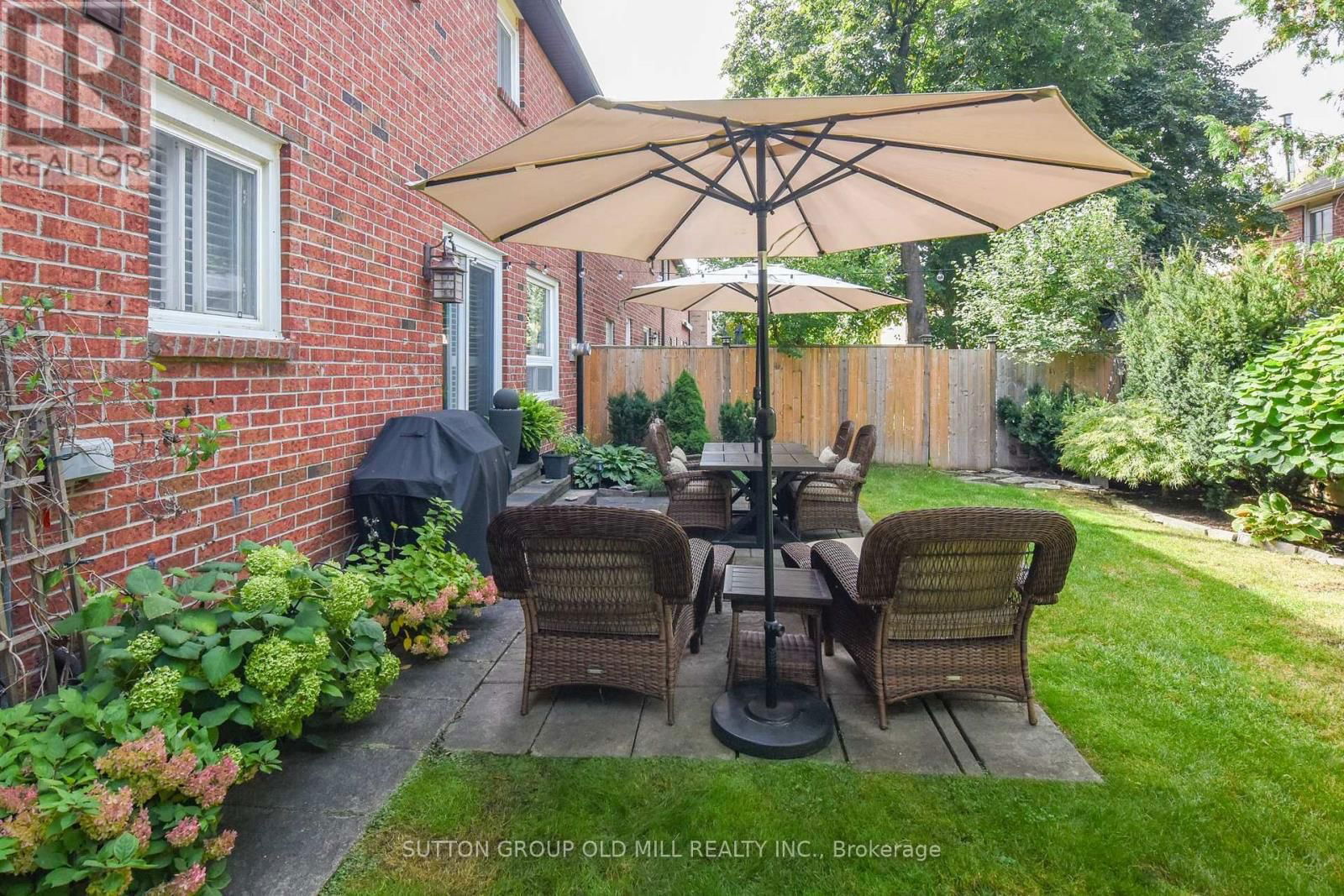 59 - 4635 REGENTS TERRACE Image 3