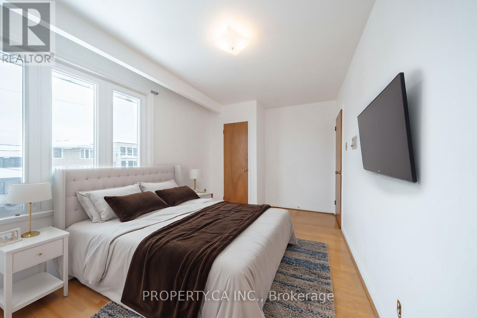 2098 DUFFERIN STREET Image 5