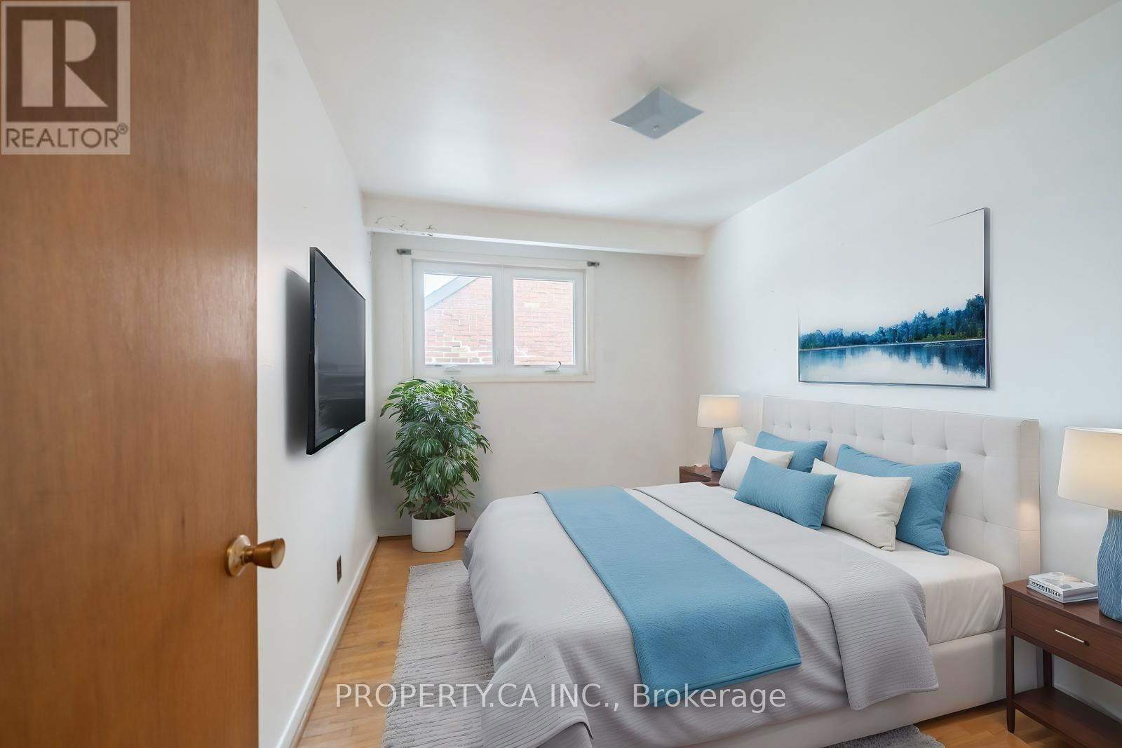 2098 DUFFERIN STREET Image 6