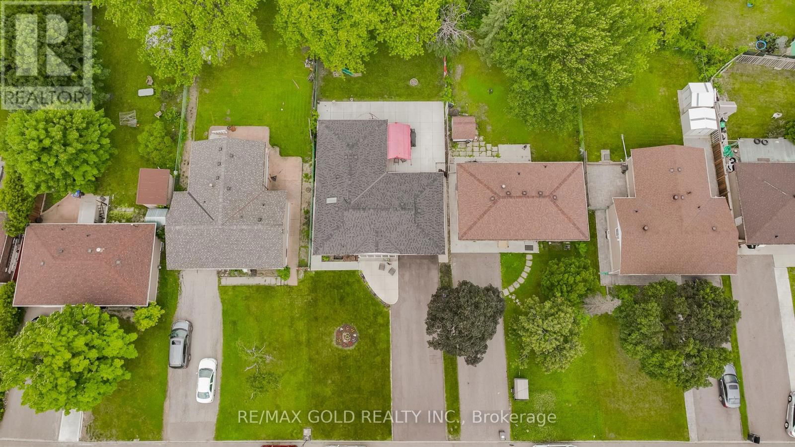 48 DRURY CRESCENT Image 44
