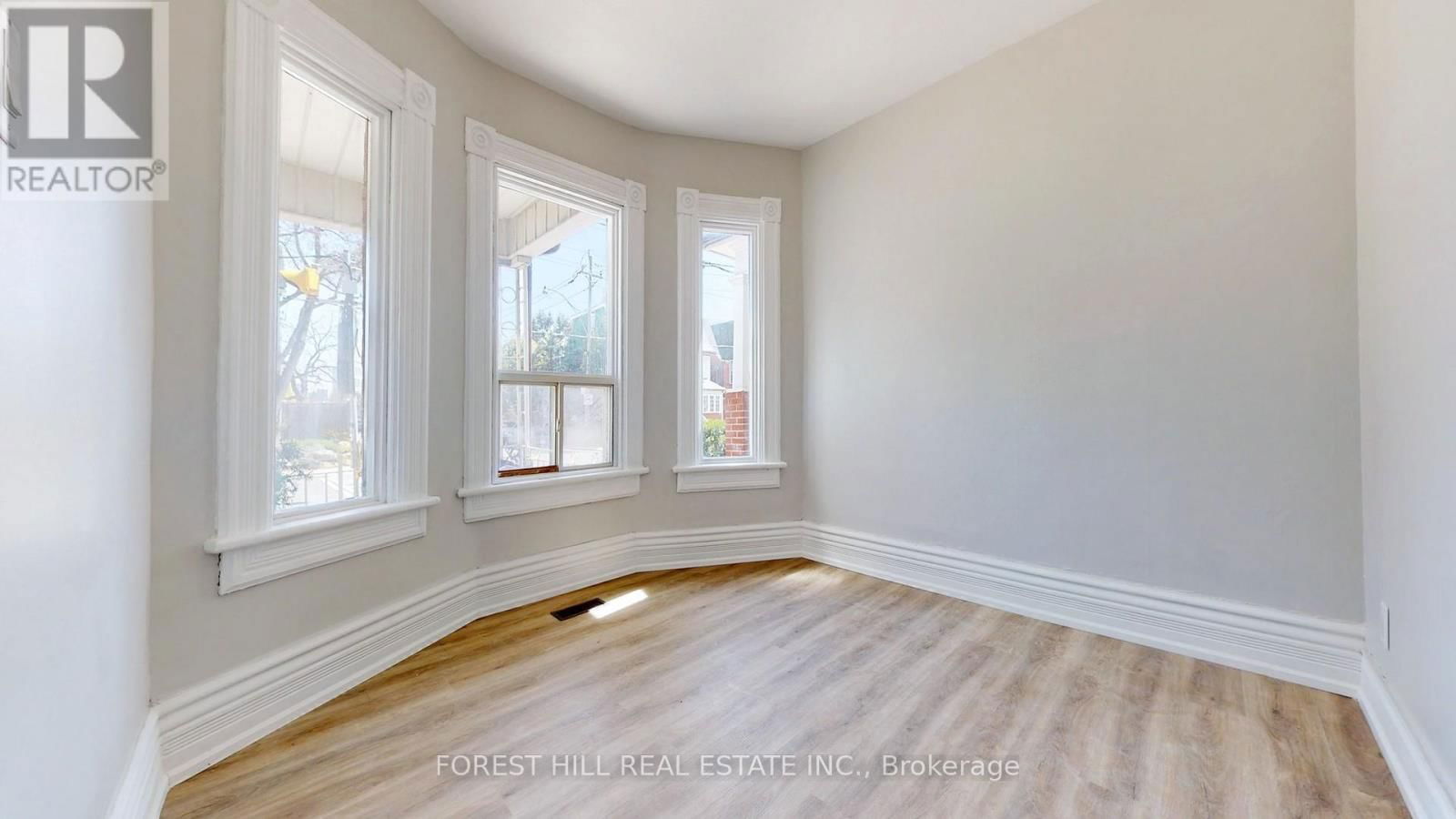 Main - 820 OSSINGTON AVENUE Image 3