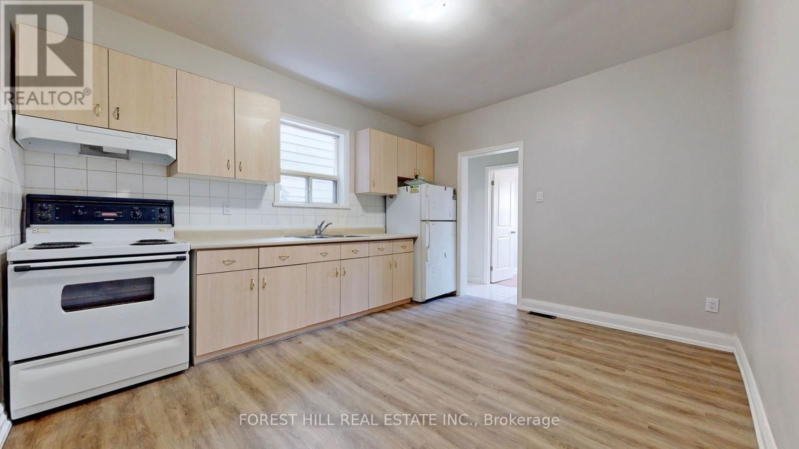 Main - 820 OSSINGTON AVENUE Image 6