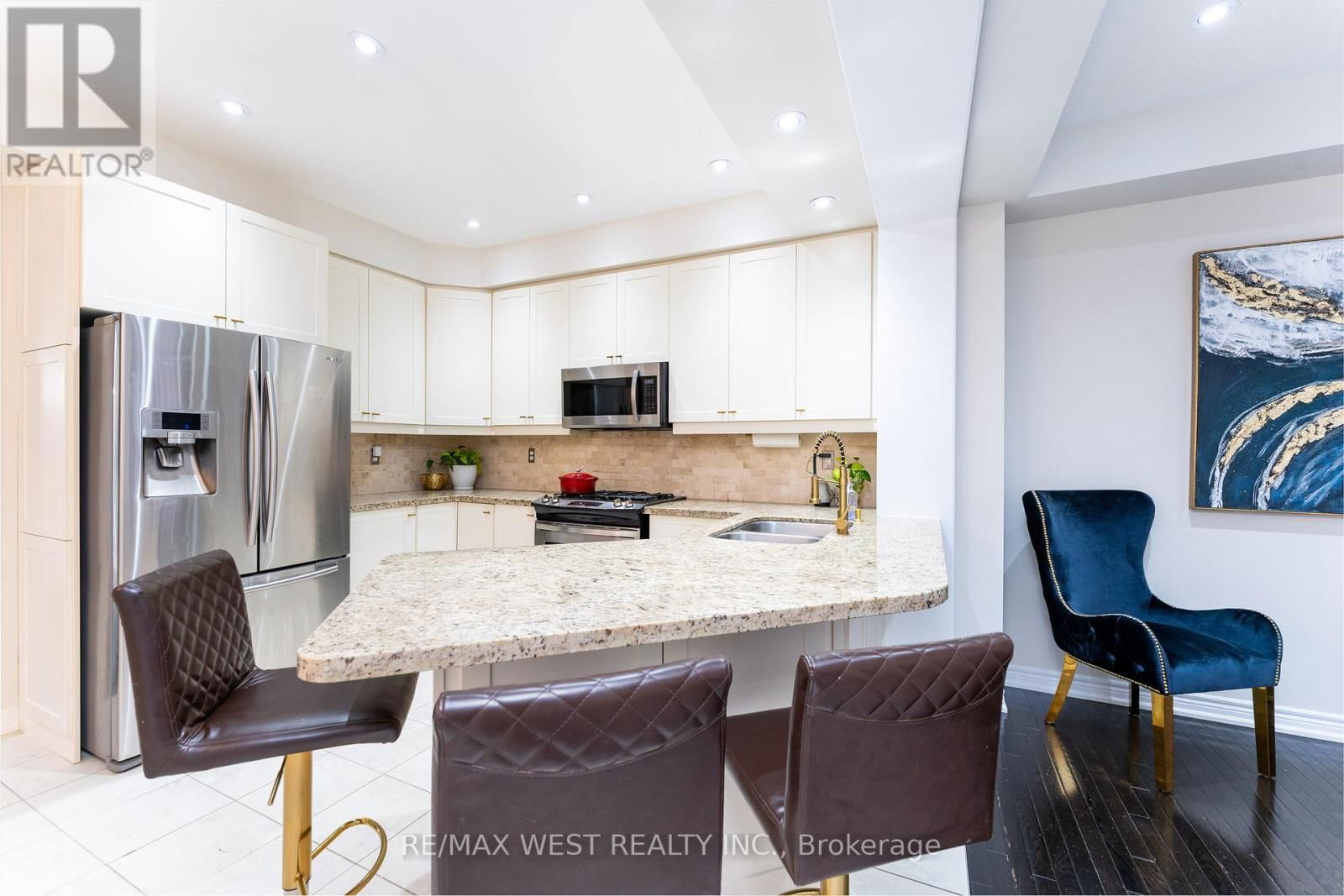 2120 FIDDLERS WAY Image 14