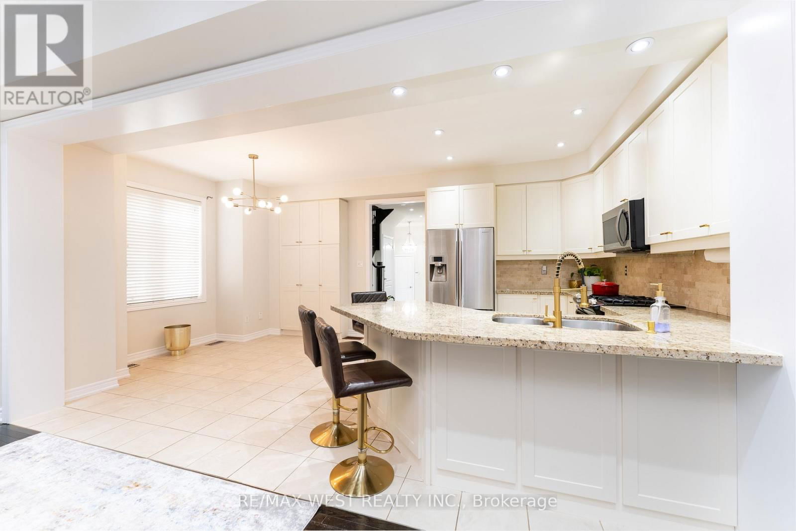 2120 FIDDLERS WAY Image 18