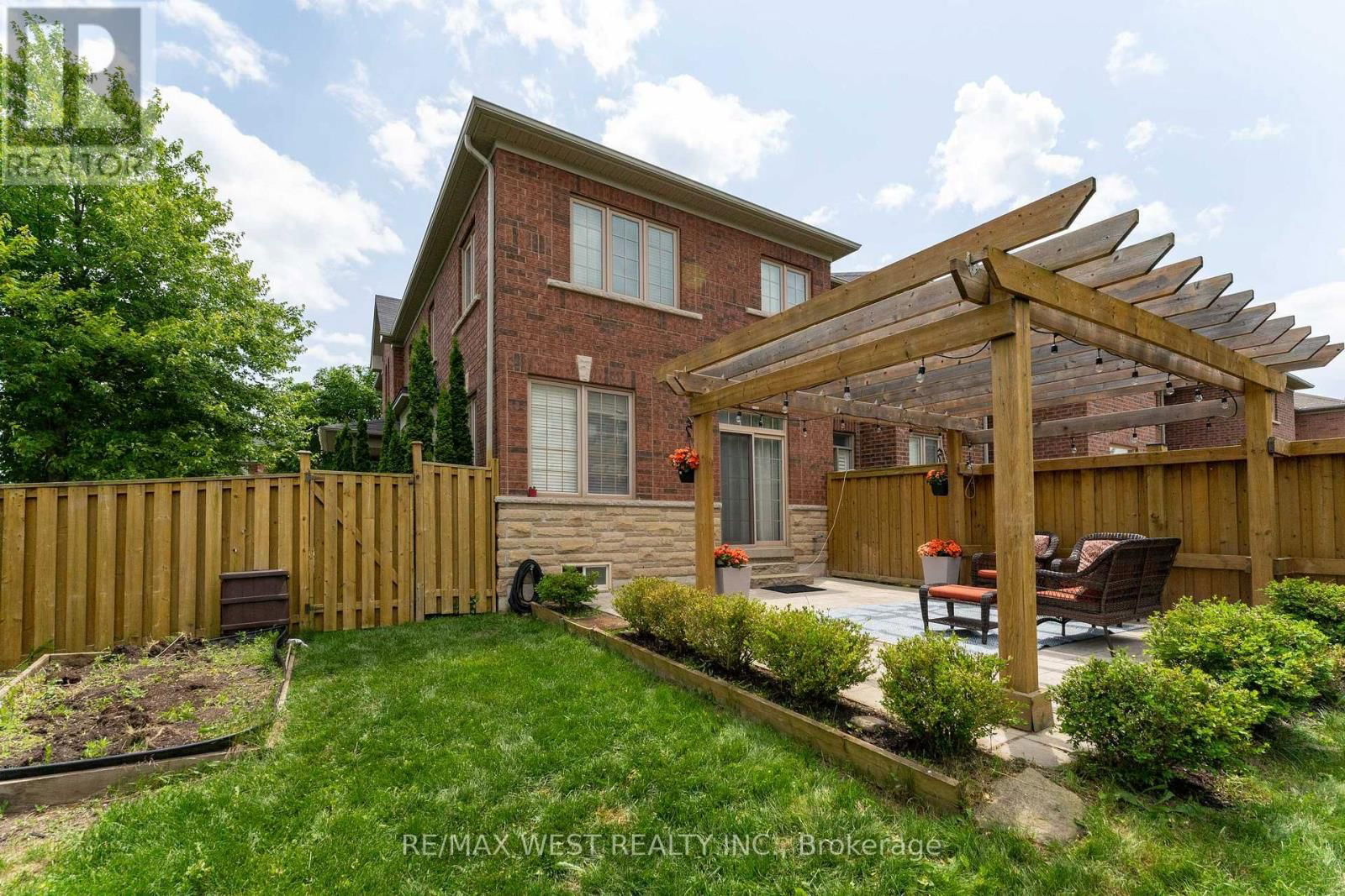 2120 FIDDLERS WAY Image 38