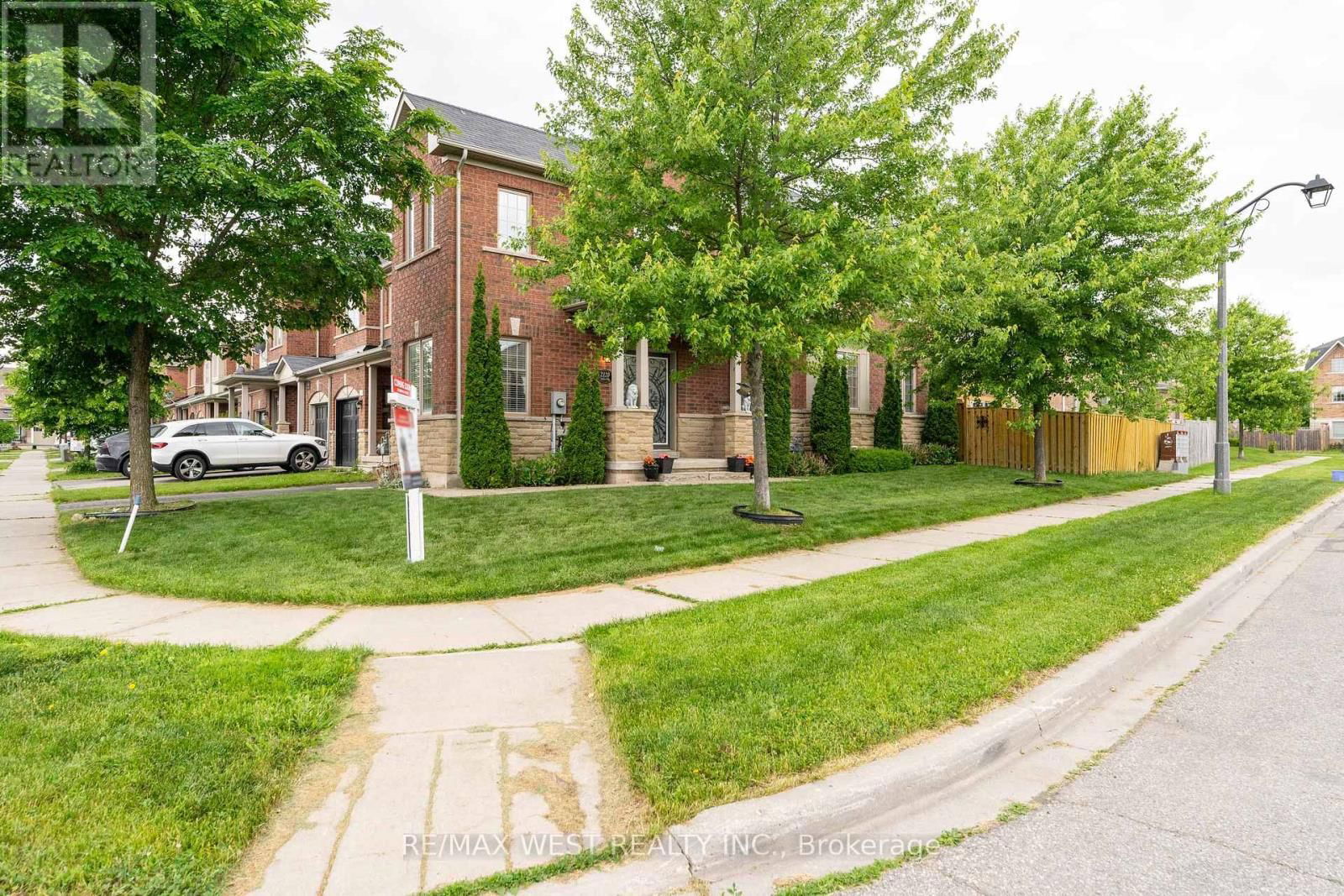 2120 FIDDLERS WAY Image 44