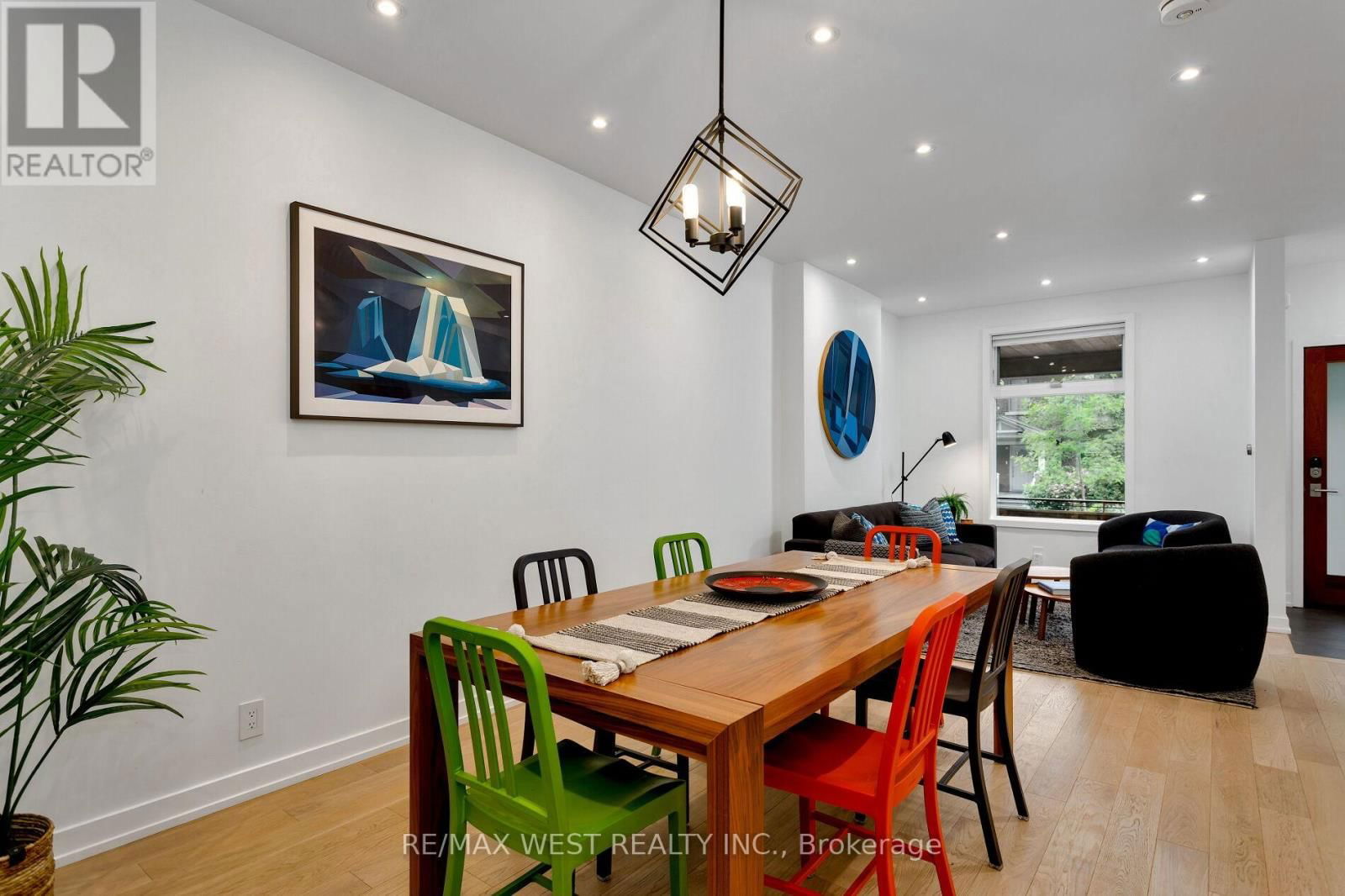 21 COWAN AVENUE Image 9