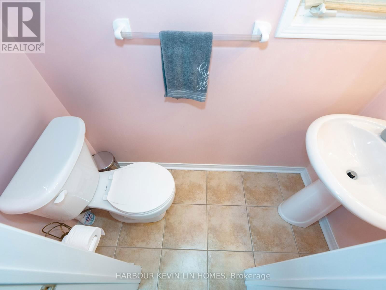 261 - 4975 SOUTHAMPTON DRIVE Image 23