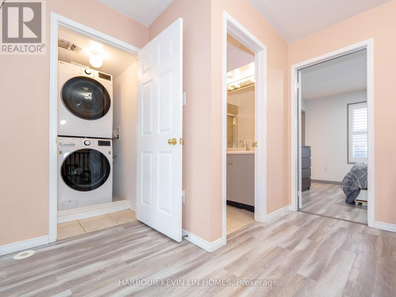 261 - 4975 SOUTHAMPTON DRIVE Image 25