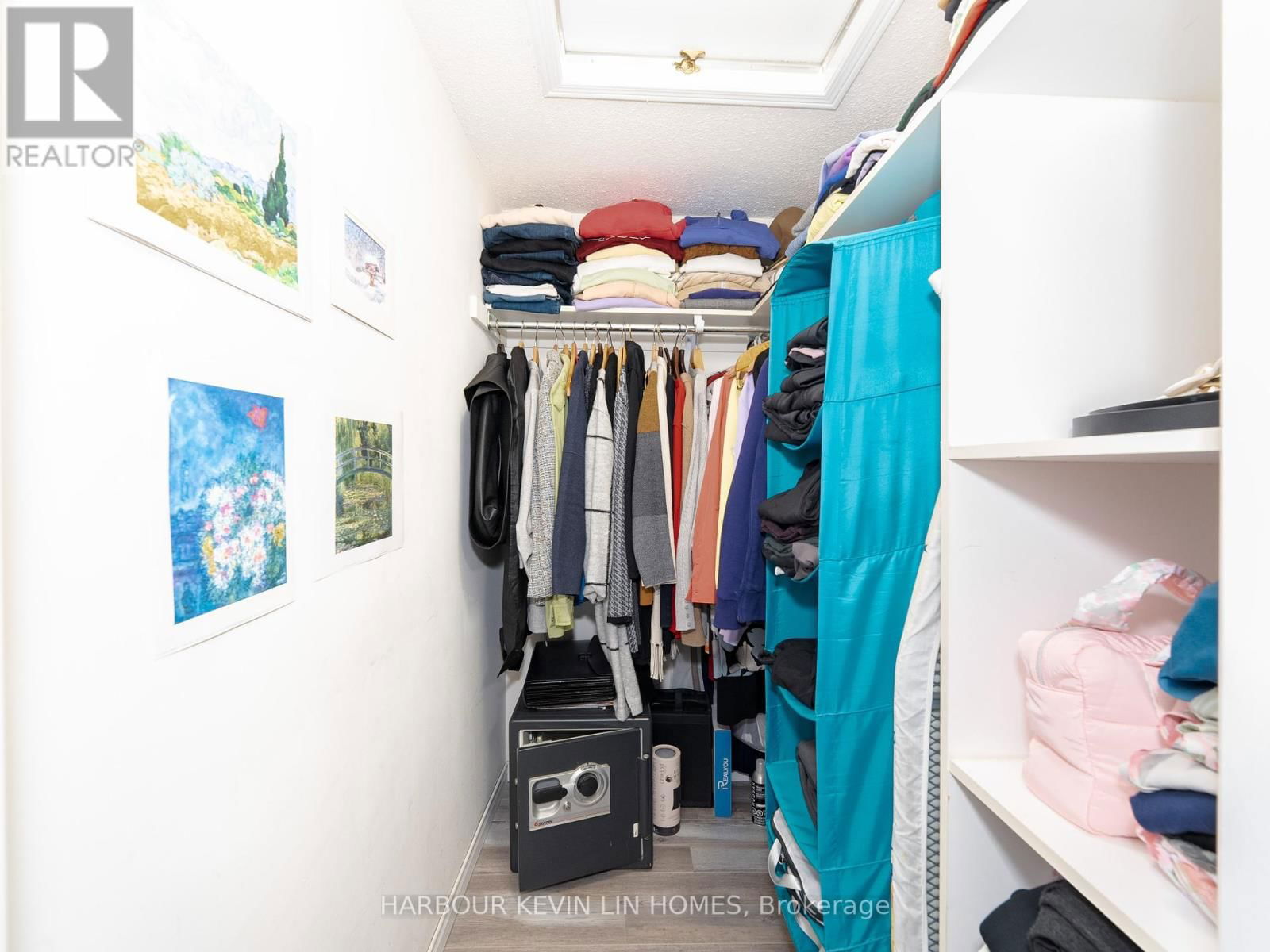 261 - 4975 SOUTHAMPTON DRIVE Image 34