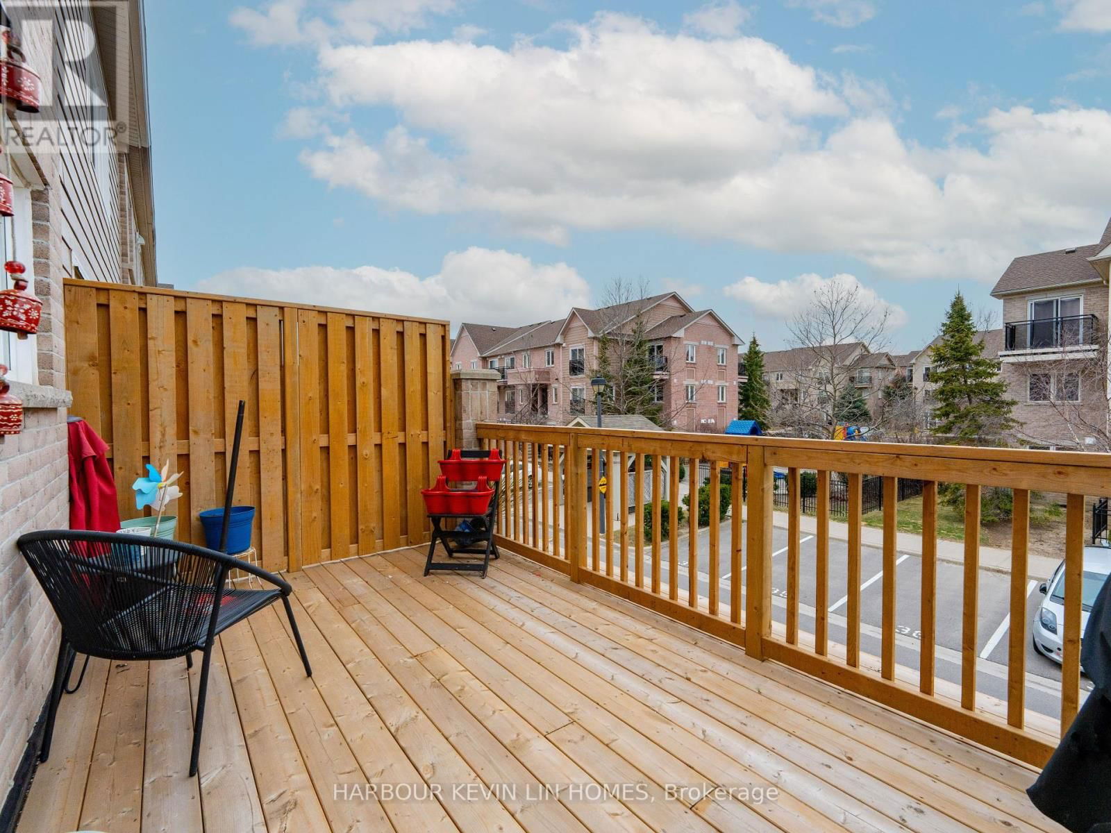 261 - 4975 SOUTHAMPTON DRIVE Image 38