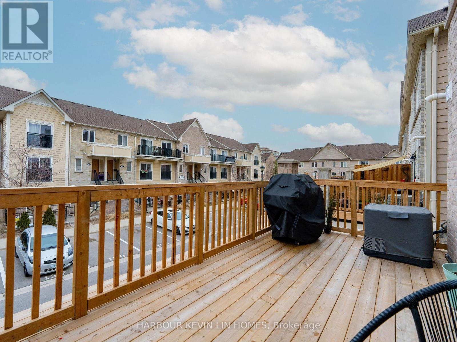 261 - 4975 SOUTHAMPTON DRIVE Image 41