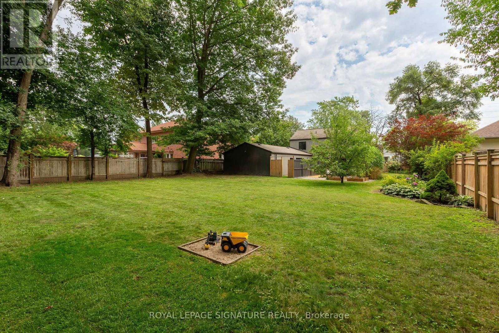 1969 BALSAM AVENUE Image 36