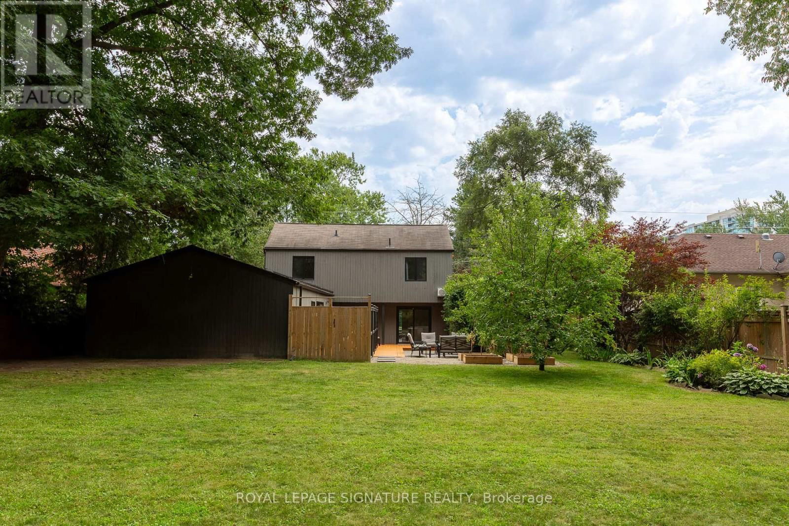 1969 BALSAM AVENUE Image 37