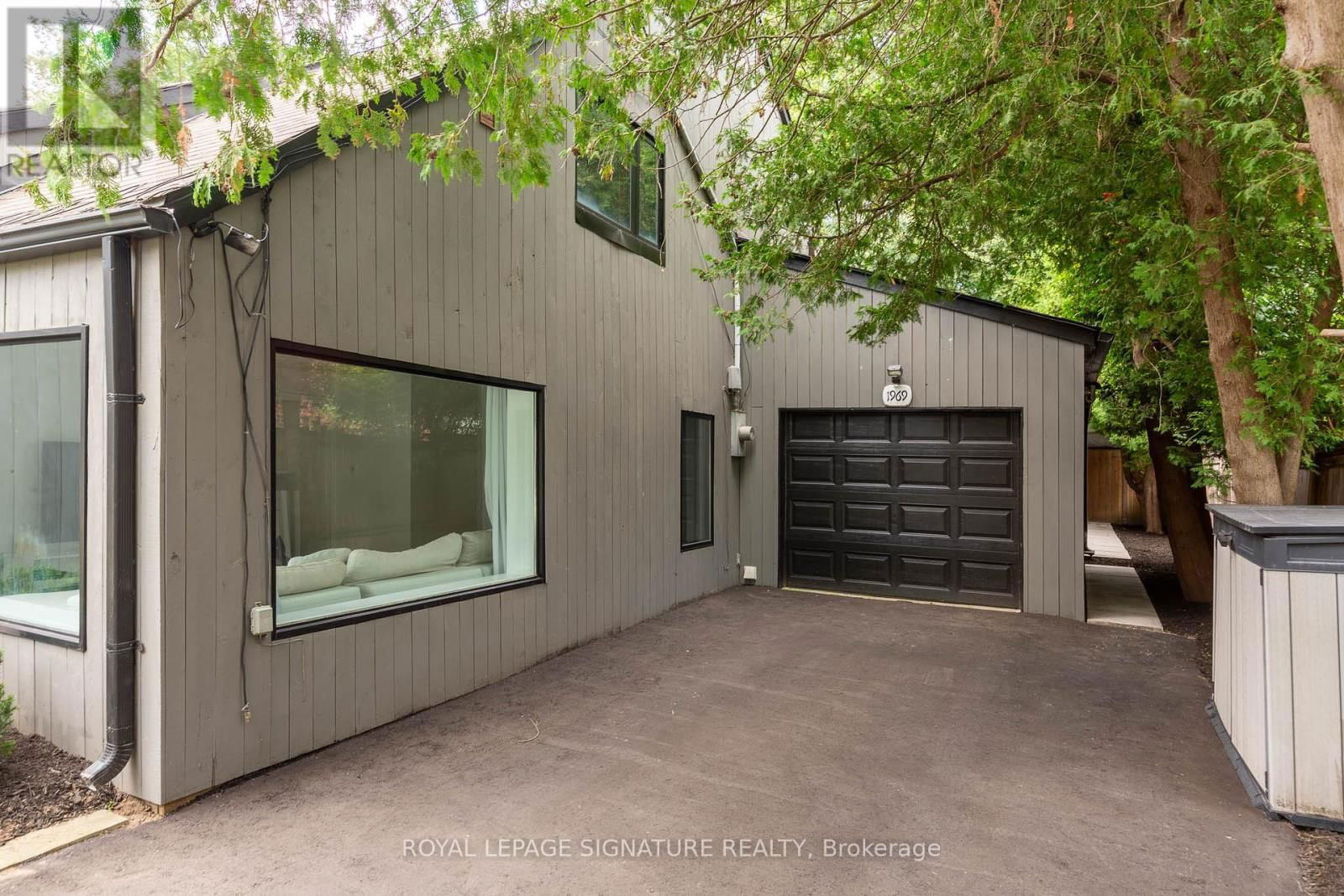 1969 BALSAM AVENUE Image 44
