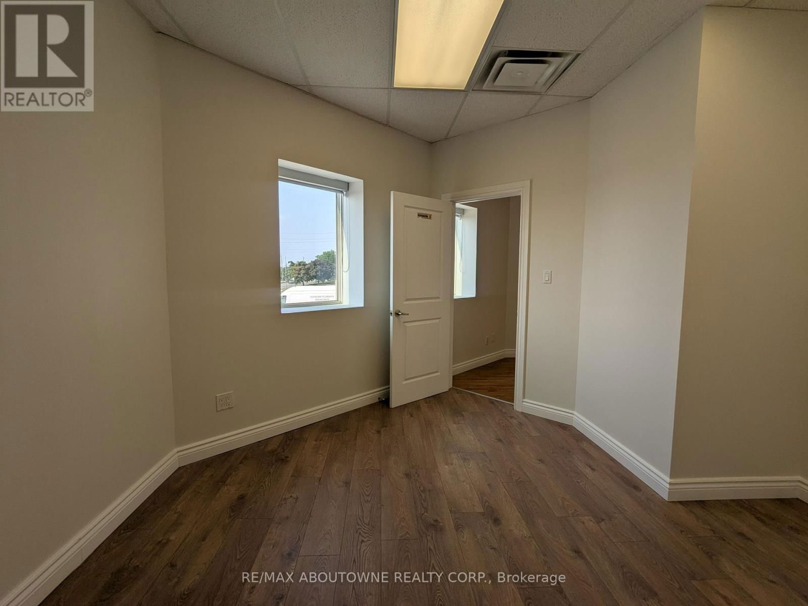 1B - 5125 HARVESTER ROAD Image 6