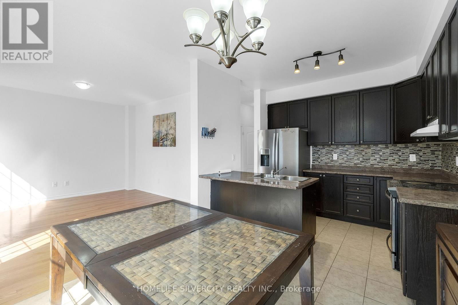 93 EDUCATION ROAD Image 11