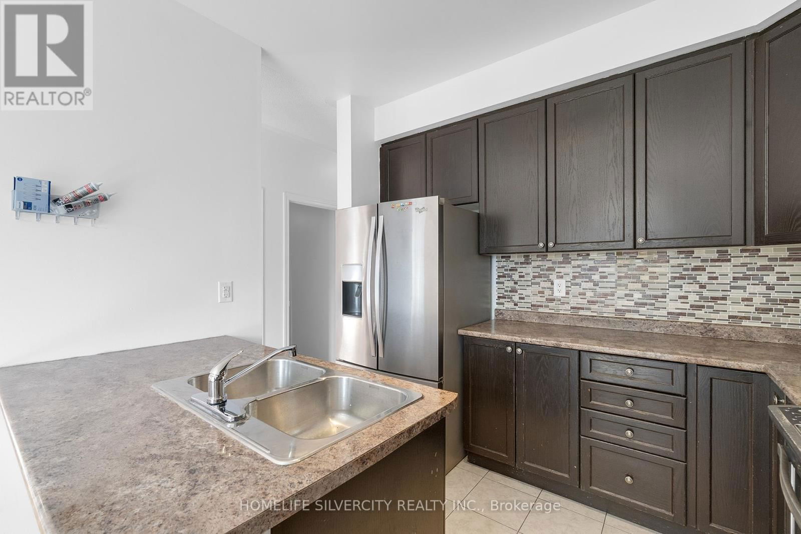 93 EDUCATION ROAD Image 14