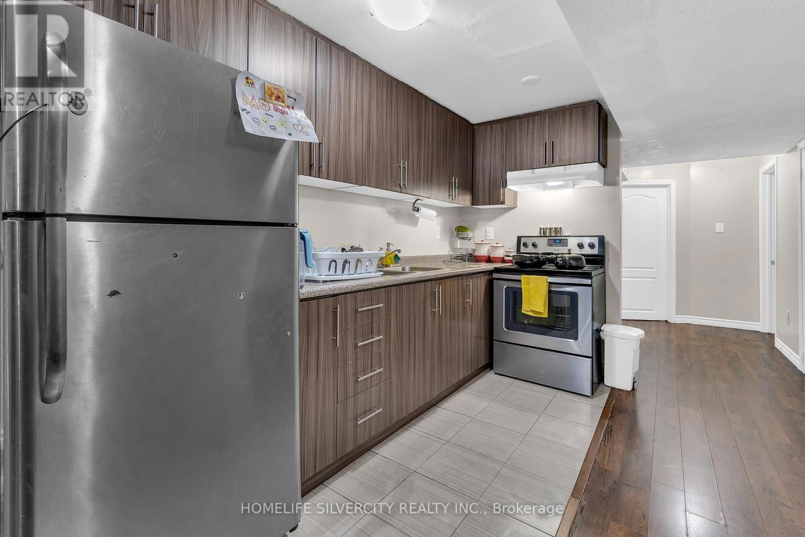 93 EDUCATION ROAD Image 33
