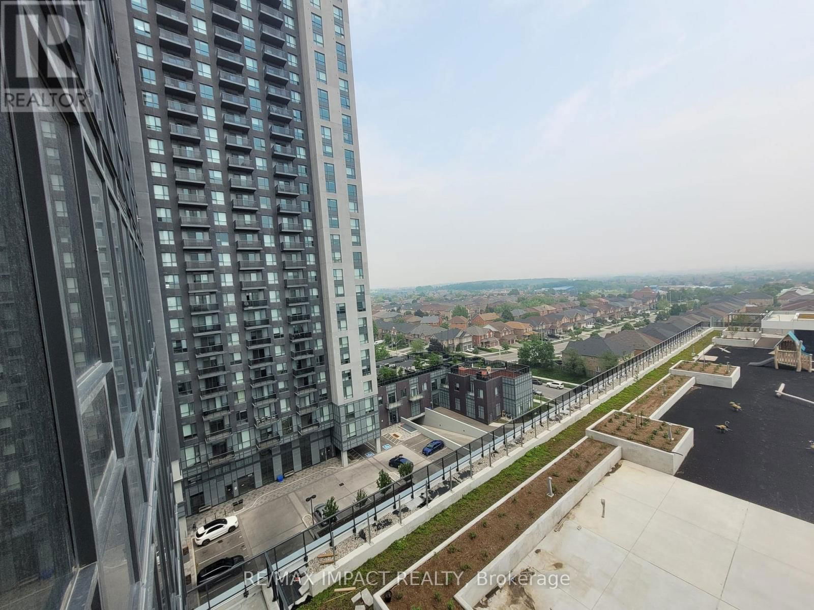 1012 - 5105 HURONTARIO STREET Image 24