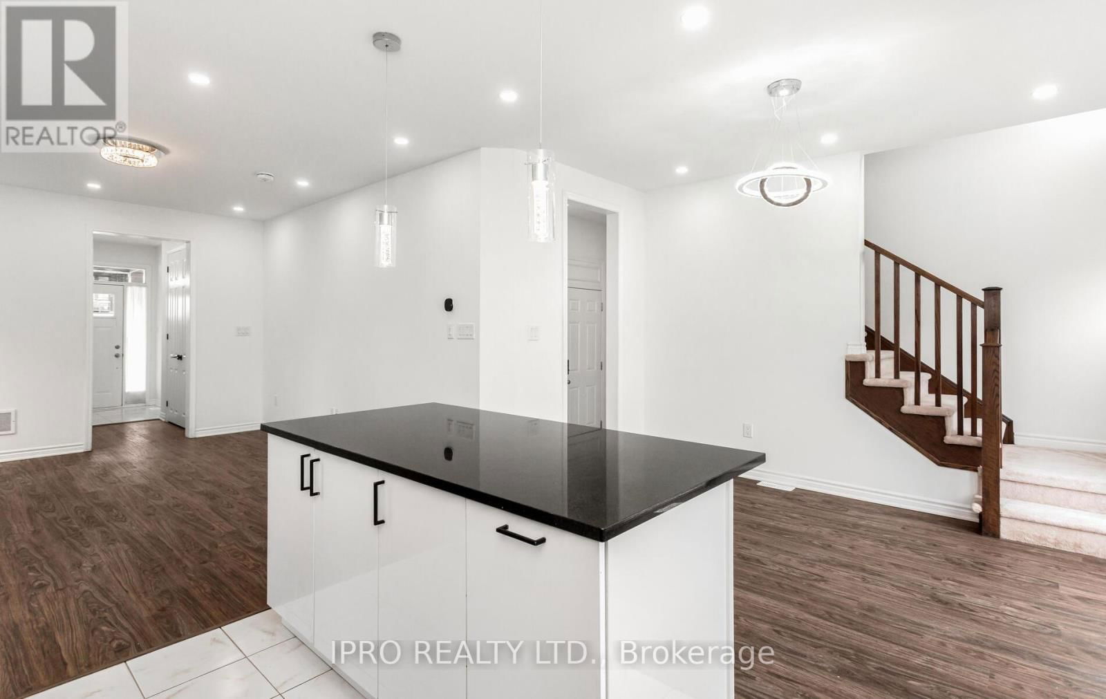 539 BELLFLOWER COURT Image 12