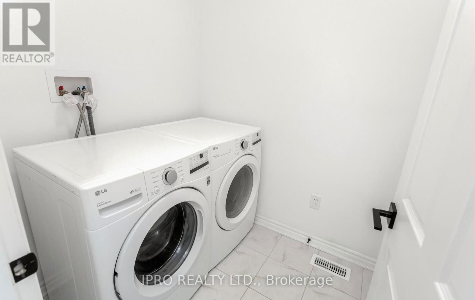 539 BELLFLOWER COURT Image 27