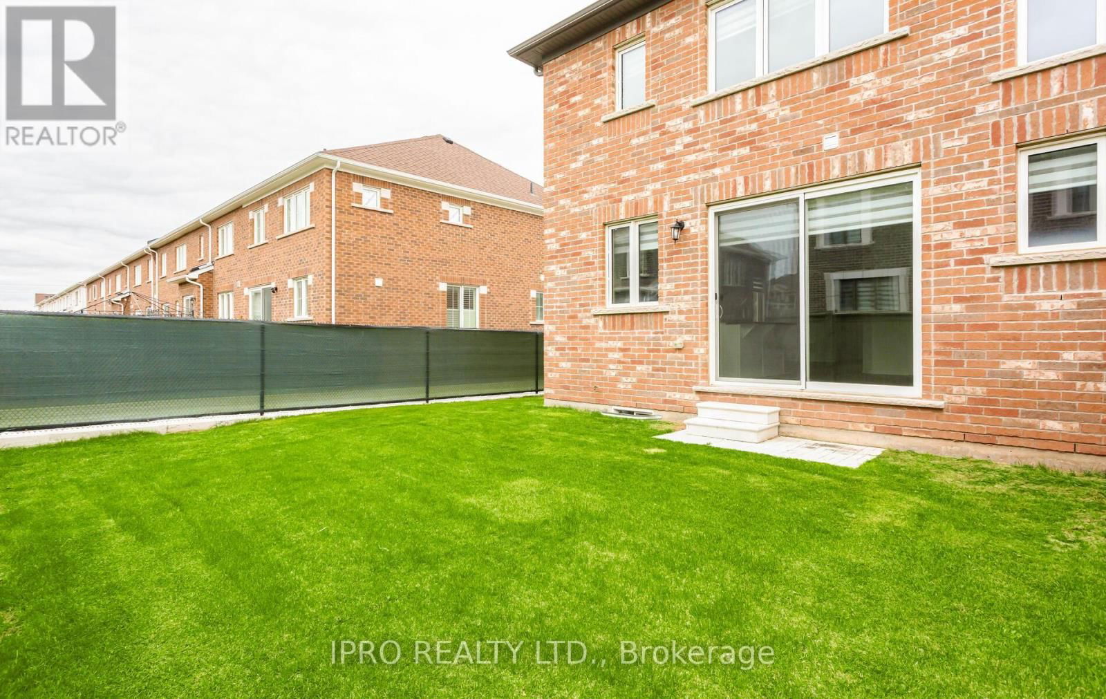 539 BELLFLOWER COURT Image 32