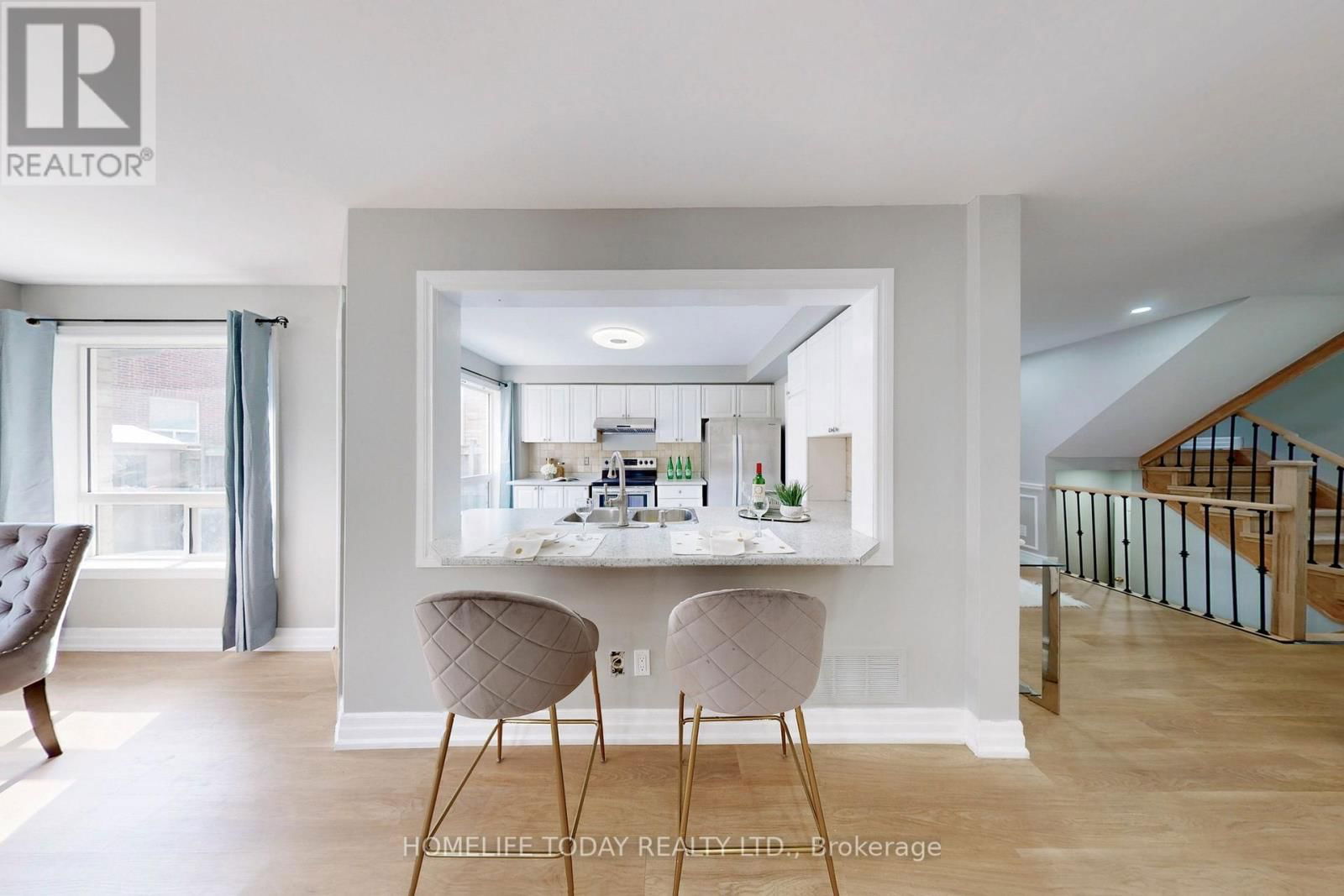 7 COLBECK CRESCENT Image 13
