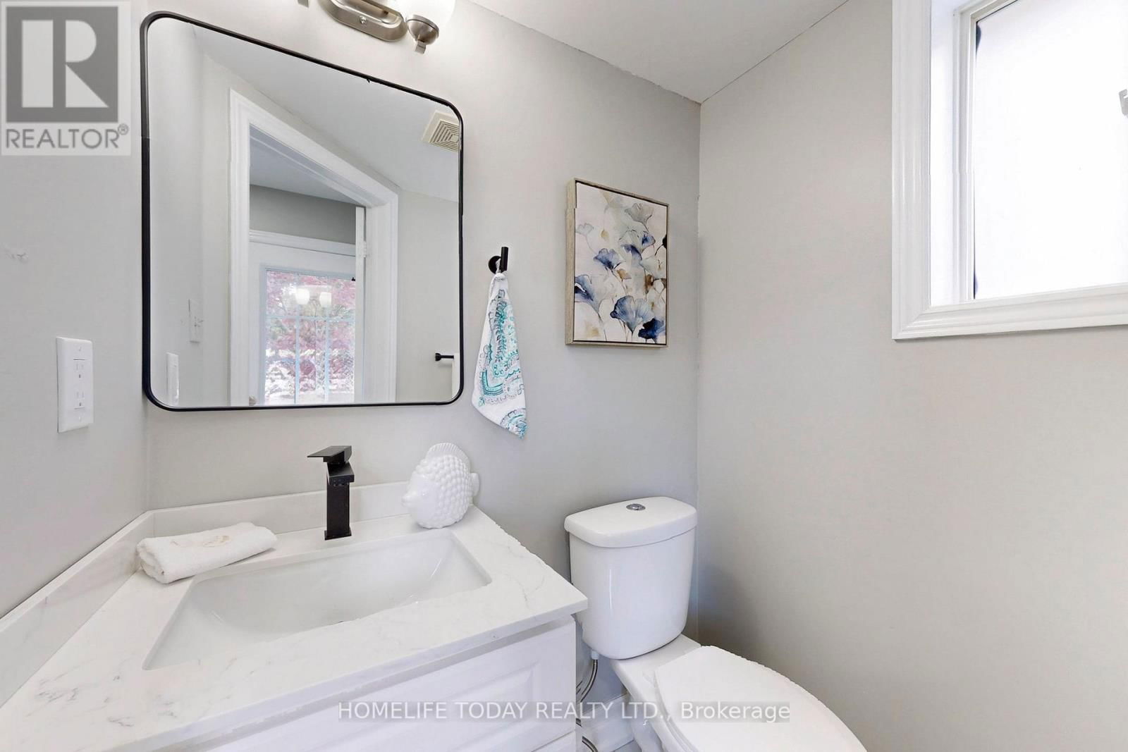 7 COLBECK CRESCENT Image 22