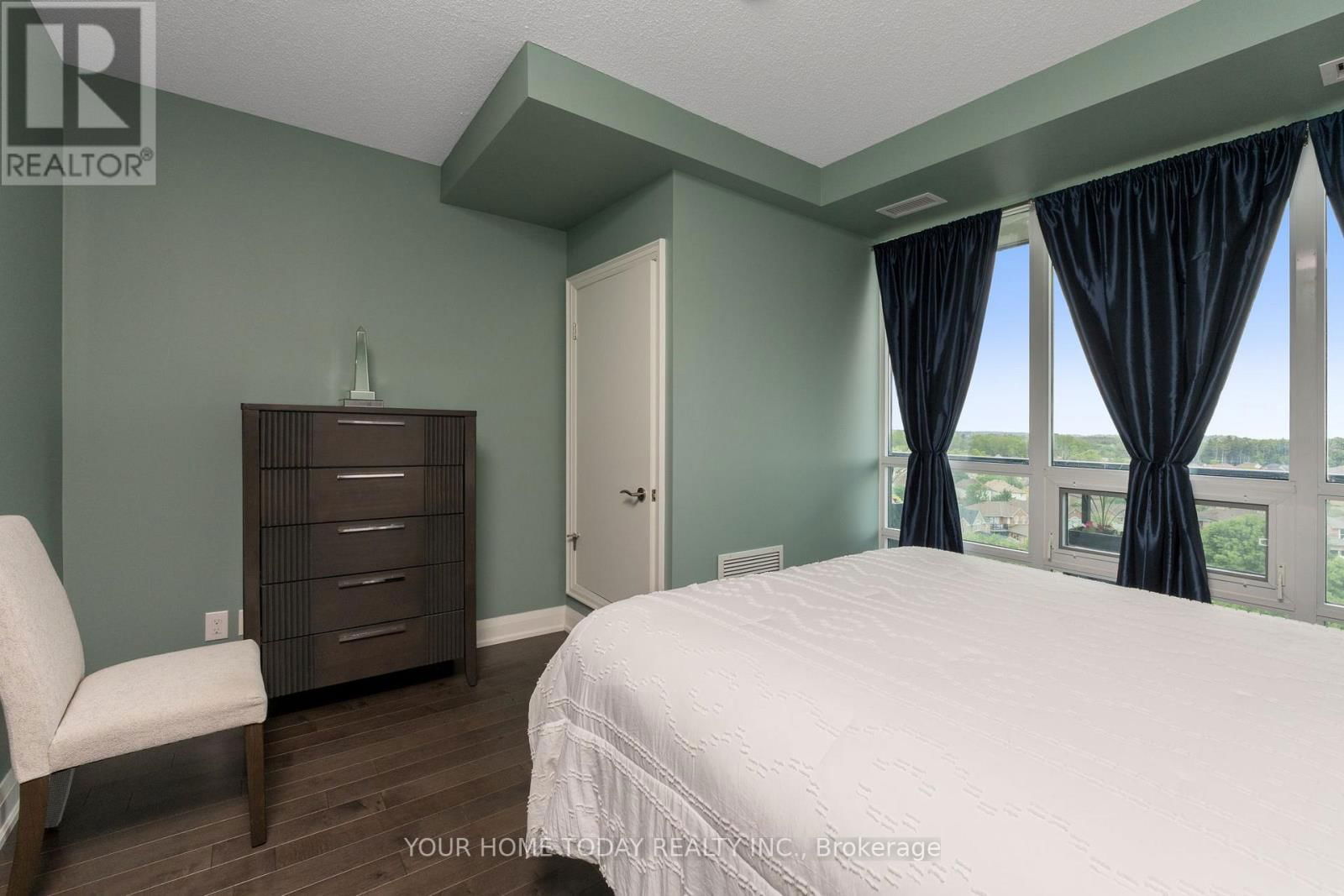 902 - 50 HALL ROAD Image 29