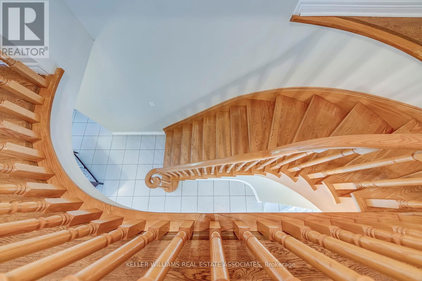 3930 BAGGINS COURT Image 12