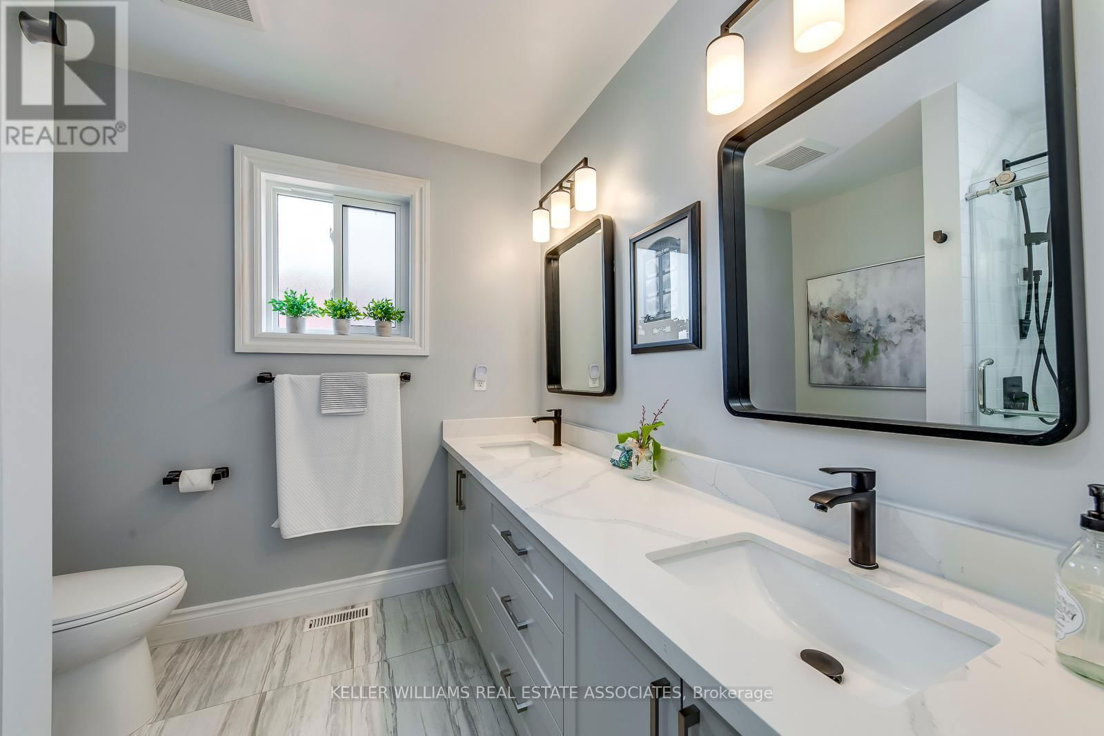 3930 BAGGINS COURT Image 21