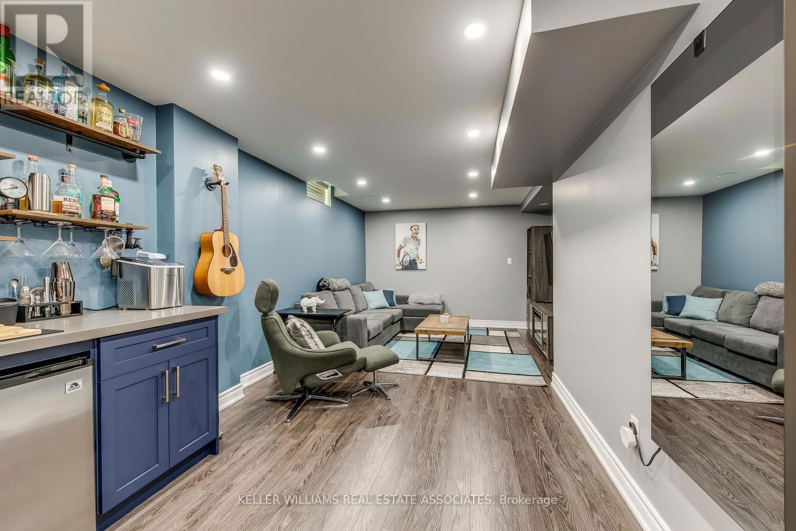 3930 BAGGINS COURT Image 25
