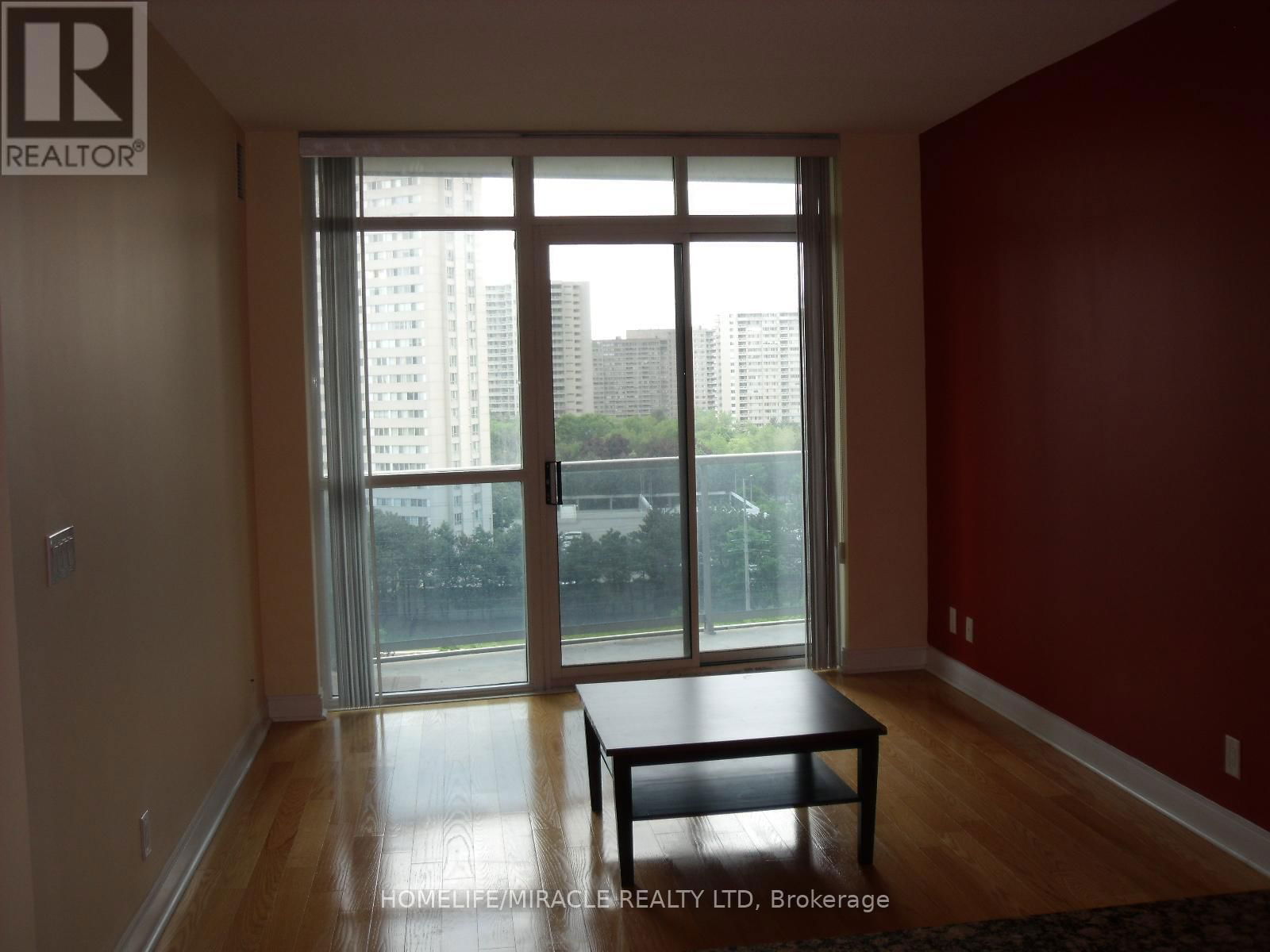 904 - 80 ABSOLUTE AVENUE Image 10