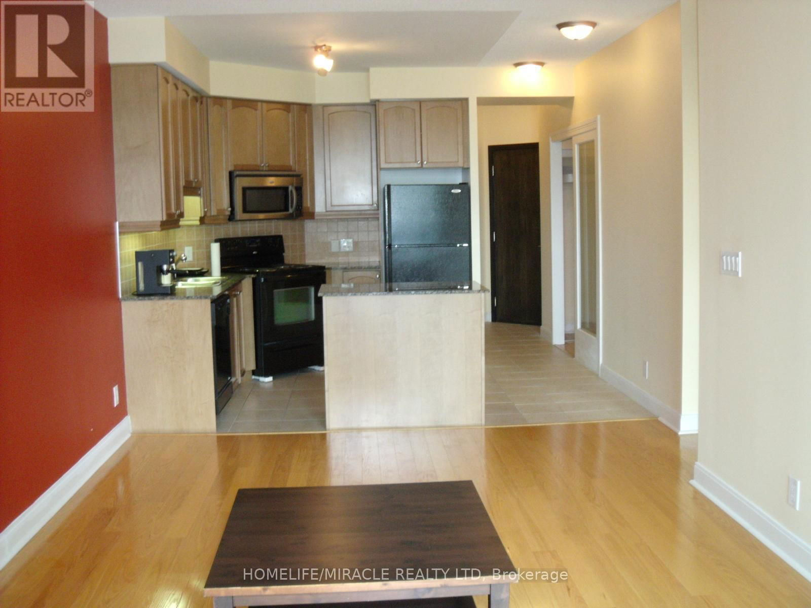 904 - 80 ABSOLUTE AVENUE Image 8