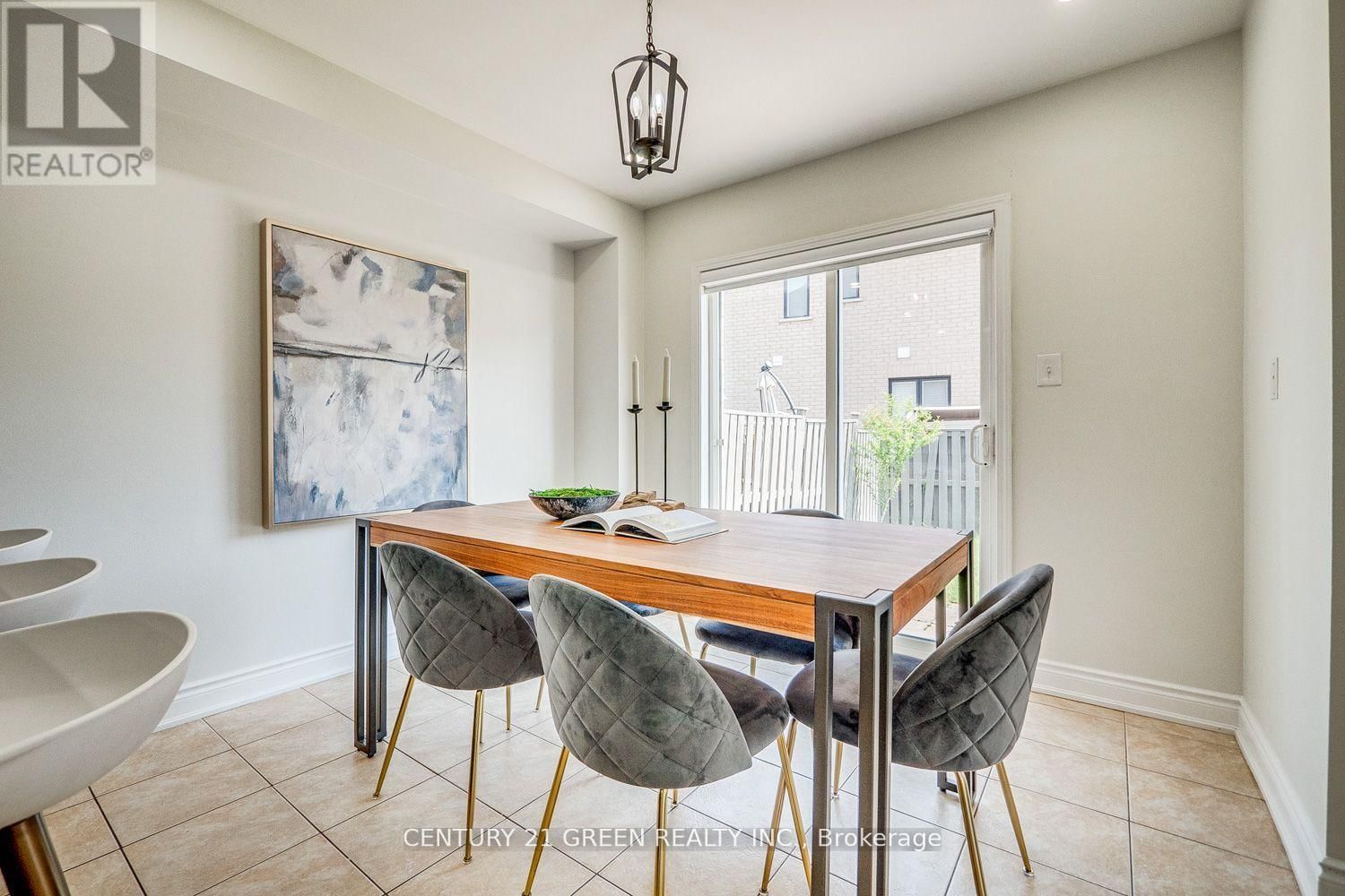 255 FASKEN COURT Image 12