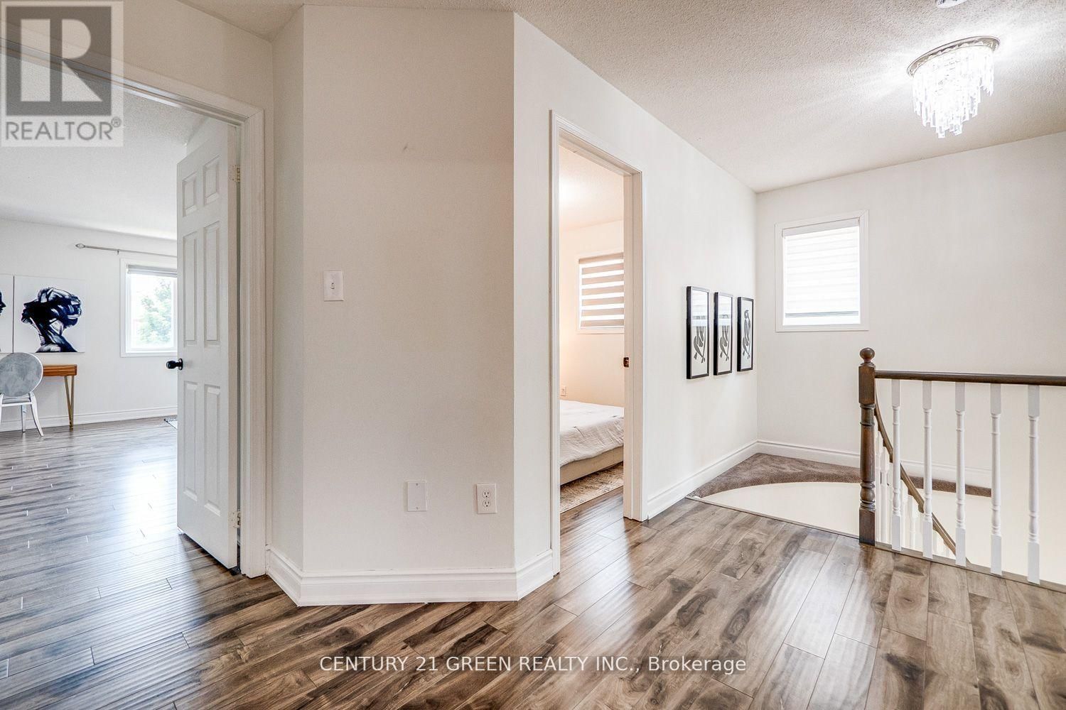 255 FASKEN COURT Image 23
