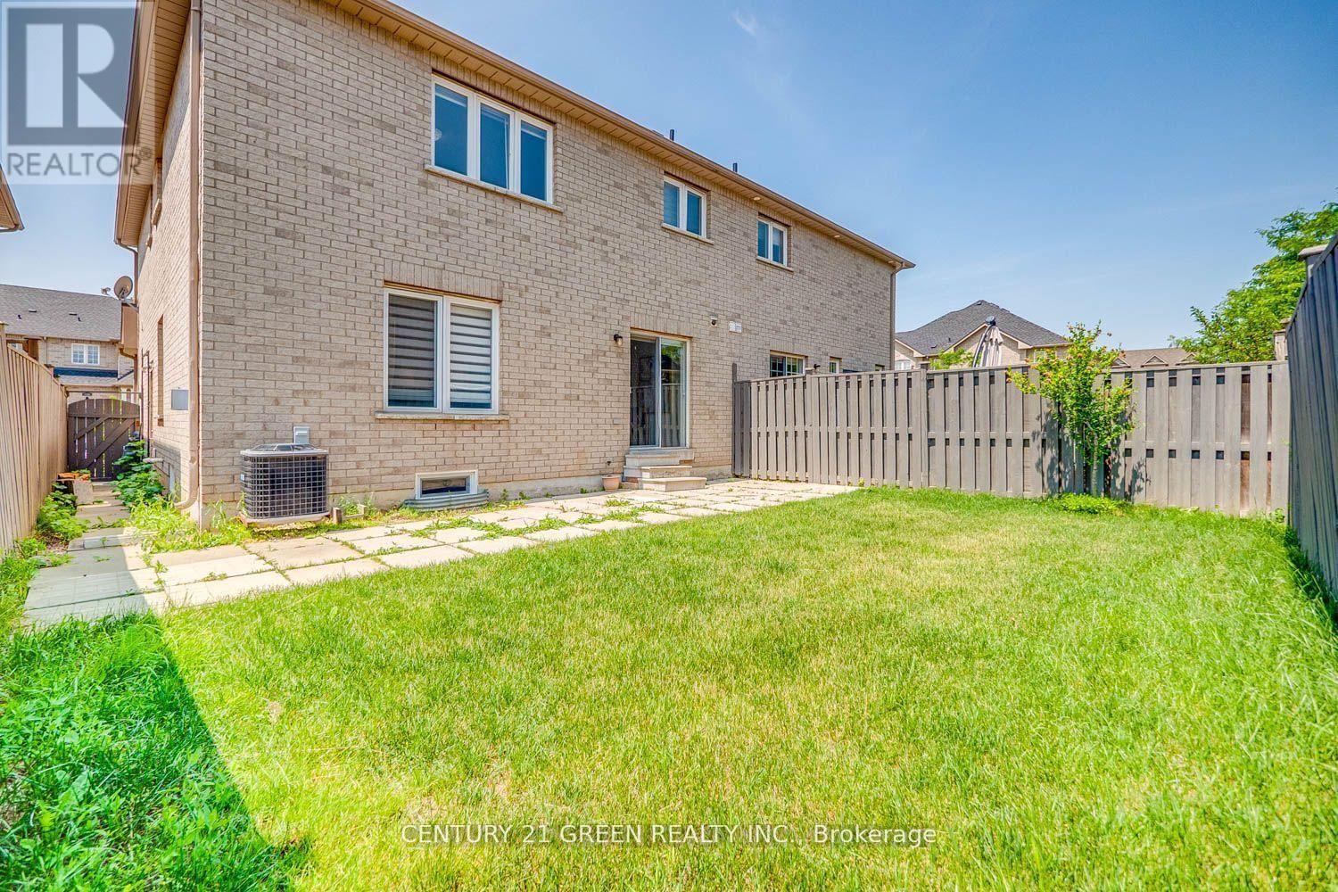 255 FASKEN COURT Image 37