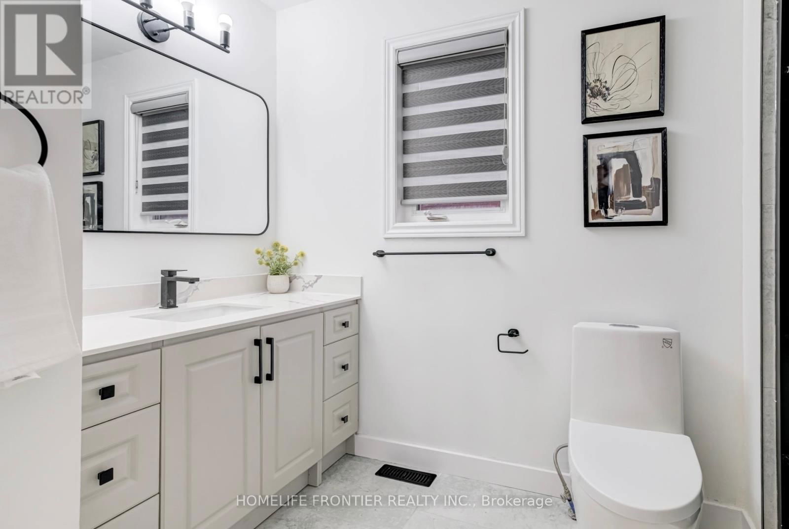 805 OTHELLO COURT Image 32