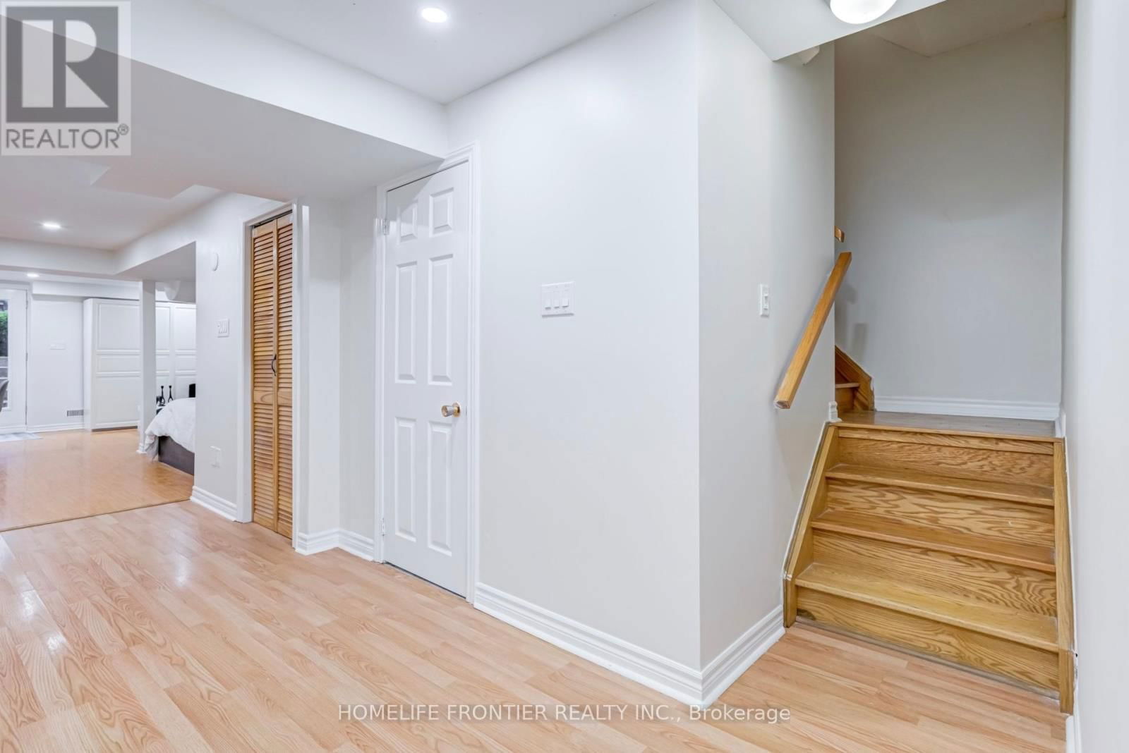 805 OTHELLO COURT Image 34