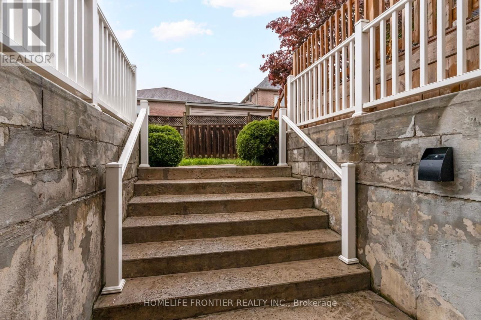 805 OTHELLO COURT Image 45