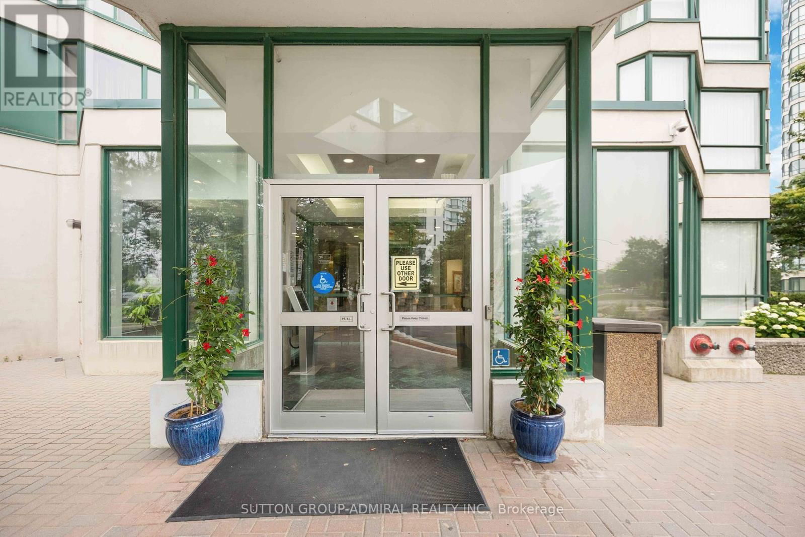 1011 - 4460 TUCANA COURT Image 3