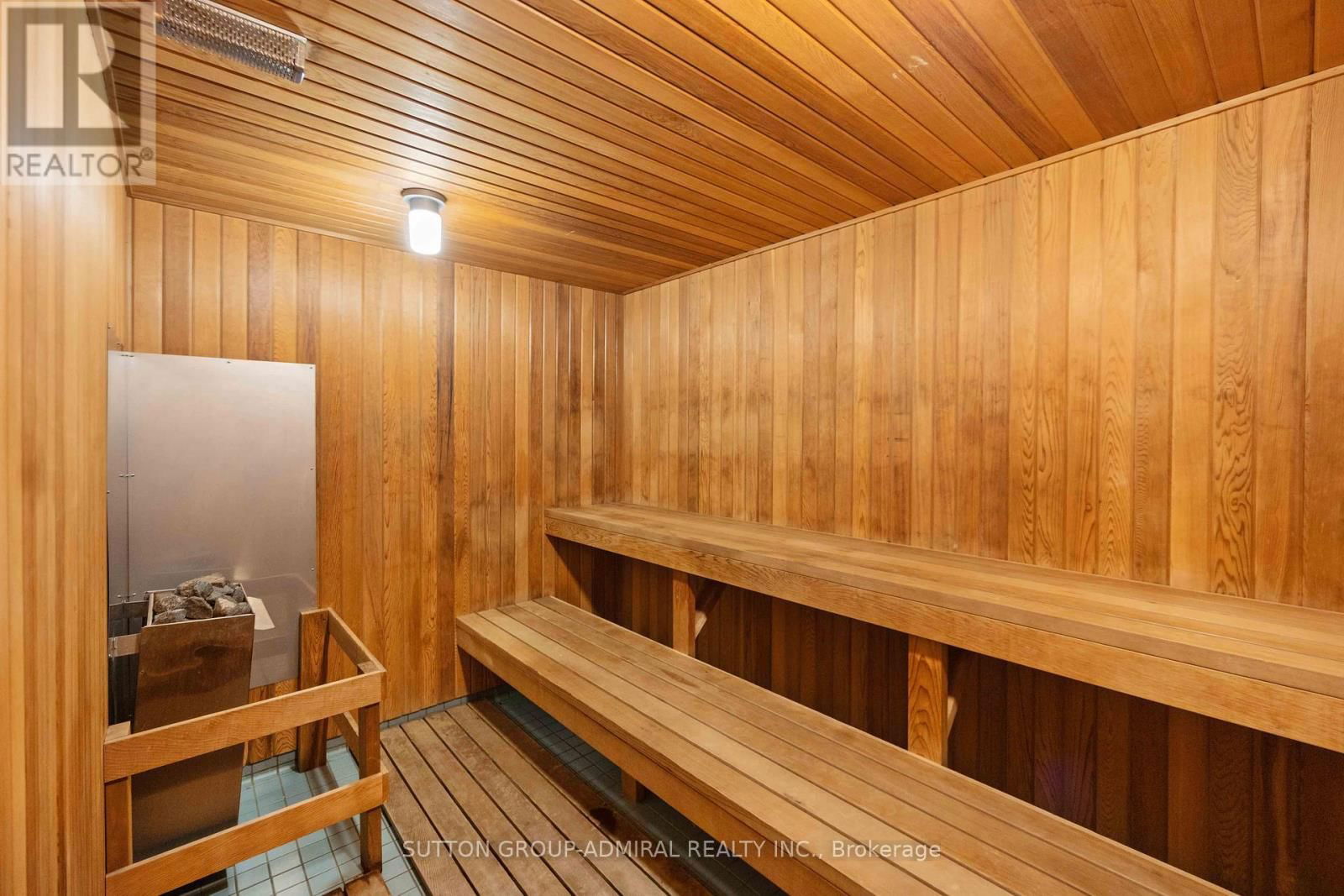 1011 - 4460 TUCANA COURT Image 31