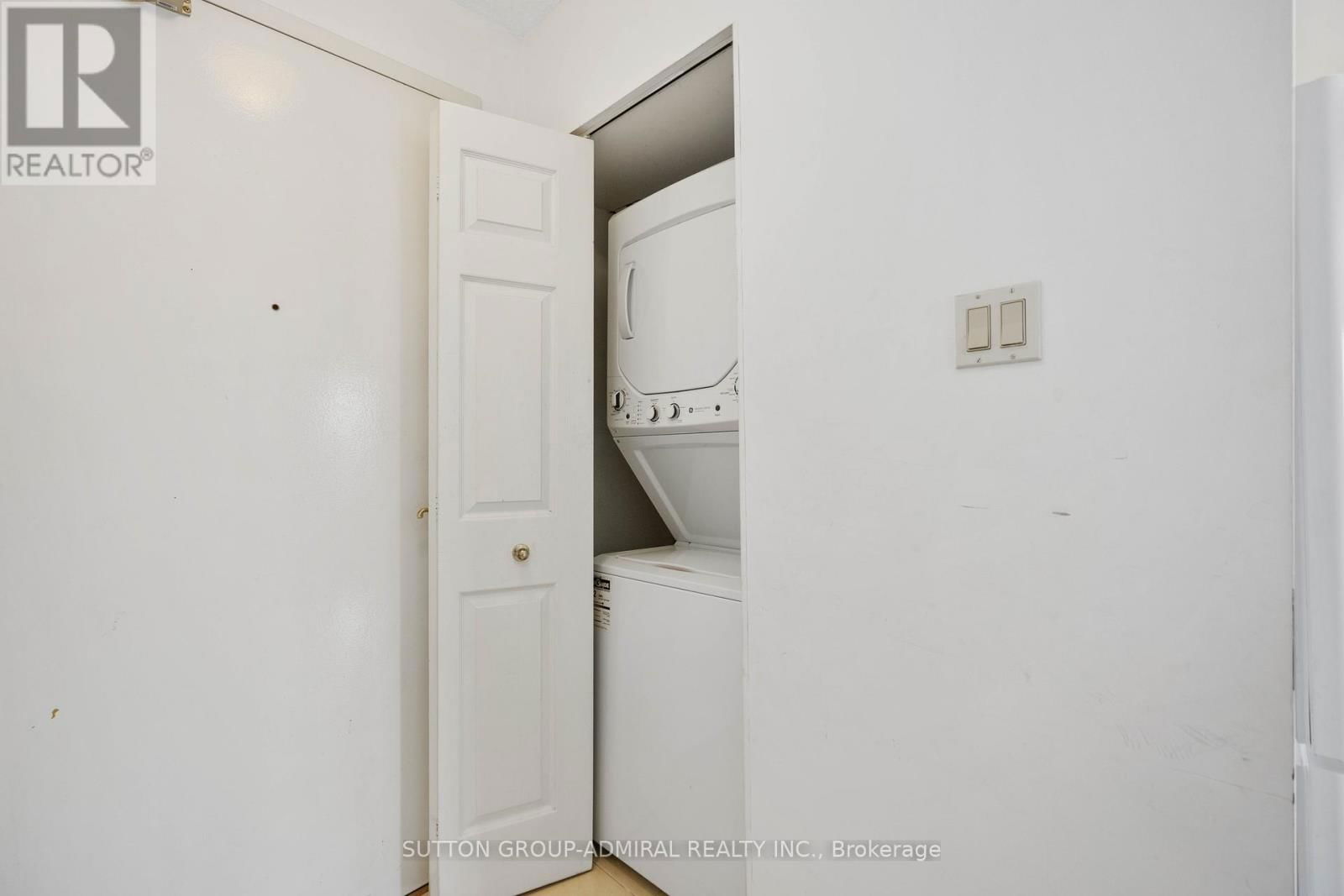 1011 - 4460 TUCANA COURT Image 5