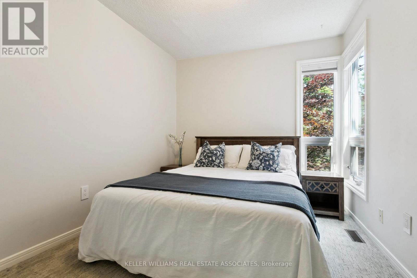 23 - 1250 MARLBOROUGH COURT Image 20