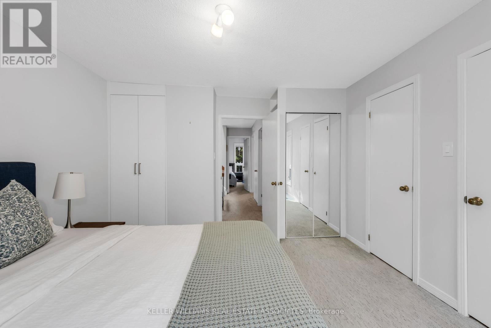 23 - 1250 MARLBOROUGH COURT Image 24